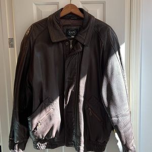 Men’s dark brown leather jacket